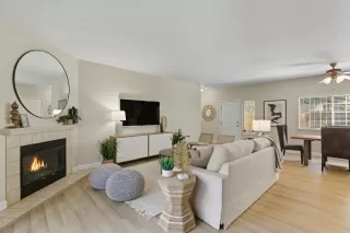 Photo #5: 225122745 Listing 