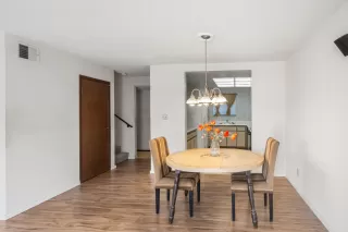 Photo #3: 225123998 Listing 