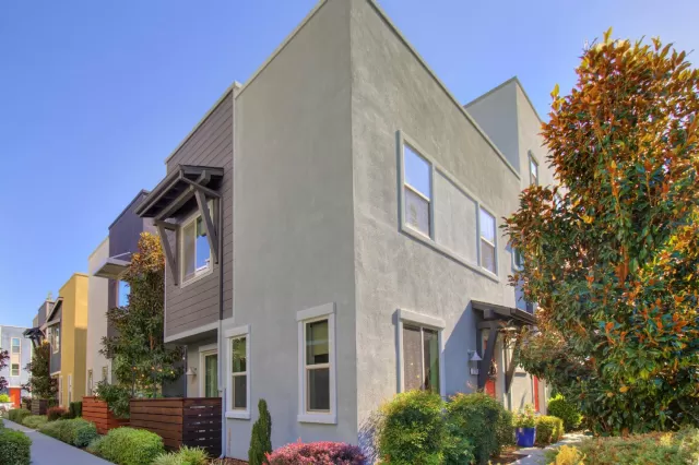 MLS: 225124301 Condo For Sale