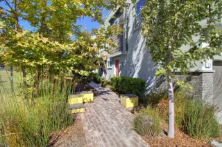 Photo #1: 225124301 Listing 