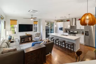 Photo #4: 225124301 Listing 