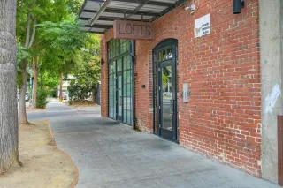 Photo #1: 225124310 Listing 