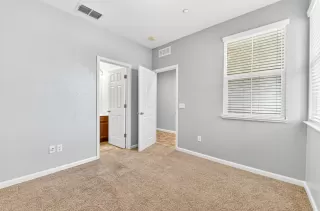 Photo #5: 225124356 Listing 