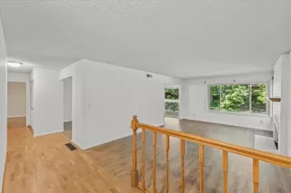 Photo #1: 225124561 Listing 