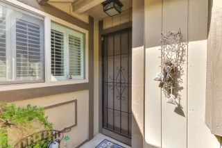 Photo #4: 225124798 Listing