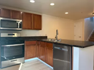 Photo #4: 225124867 Listing 