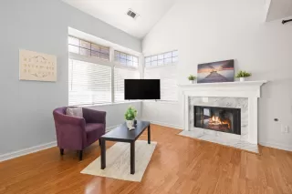 Photo #4: 225124886 Listing 