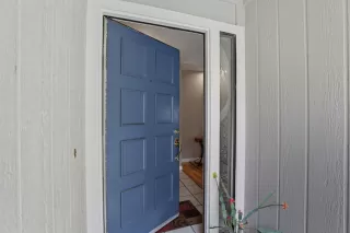 Photo #1: 225125233 Listing 