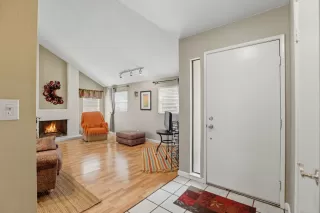 Photo #2: 225125233 Listing 