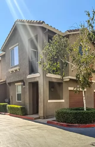 Photo #1: 225125272 Listing 