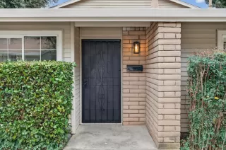 Photo #3: 225125813 Listing