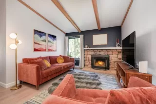 Photo #1: 225127042 Listing