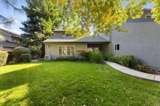 Photo #2: 225127305 Listing