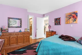 Photo #4: 225127629 Listing 