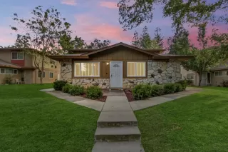 Photo #2: 225127705 Listing 