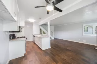 Photo #1: 225127878 Listing