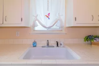 Photo #3: 225127926 Listing 