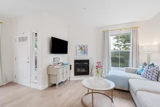 Photo #5: 225127987 Listing