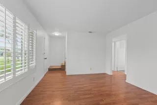 Photo #3: 225128612 Listing 