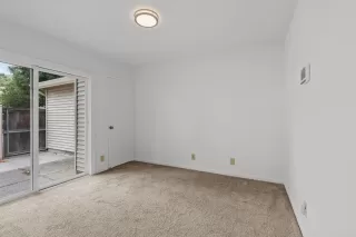 Photo #4: 225128612 Listing 