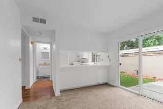 Photo #6: 225128612 Listing 