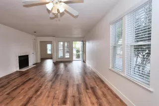 Photo #4: 225128741 Listing 