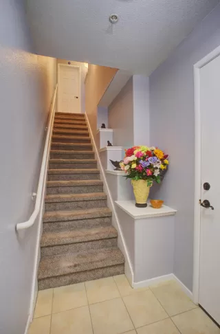 Photo #4: 225128968 Listing 