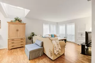 Photo #6: 225128996 Listing 