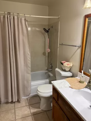 Photo #6: 225129017 Listing