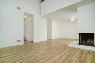 Photo #2: 225129047 Listing 