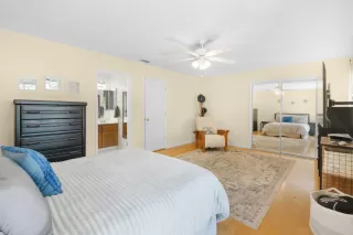 Photo #6: 225129616 Listing 