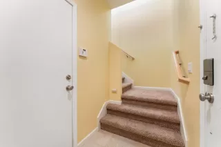 Photo #4: 225129822 Listing