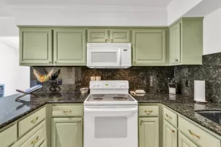 Photo #3: 225130492 Listing 