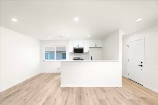 Photo #3: 225130900 Listing 