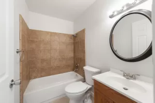 Photo #5: 225130926 Listing 