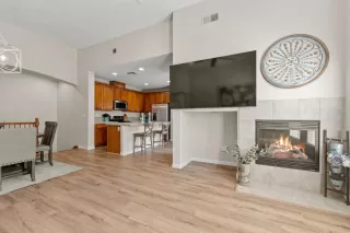 Photo #3: 225131059 Listing