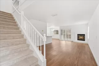 More Details about MLS # 225132327 : 5640 VERNER OAK CT #1