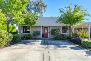 Photo #3: 225132967 Listing