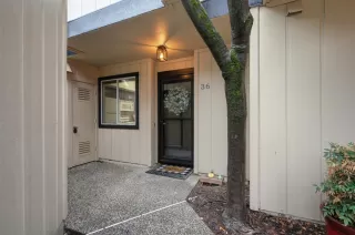 Photo #3: 225134502 Listing