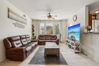 Photo #2: 225135396 Listing