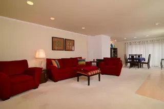 Photo #3: 225135478 Listing