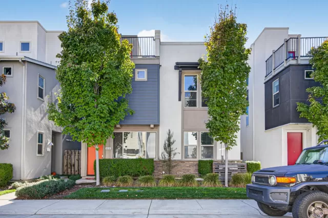 MLS: 225135584 Condo For Sale