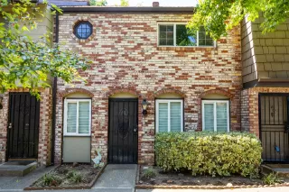 Photo #1: 225136304 Listing 