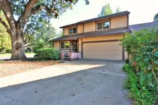 Photo #1: 225136419 Listing