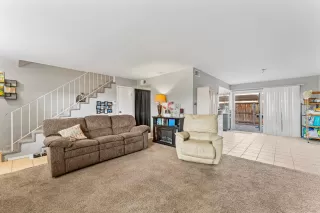 Photo #3: 225136479 Listing 