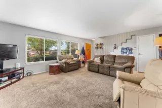 Photo #4: 225136479 Listing 