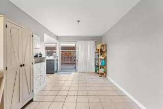 Photo #5: 225136479 Listing 