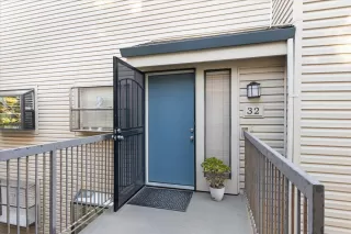 Photo #4: 225136813 Listing 