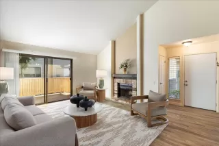 Photo #5: 225136813 Listing 