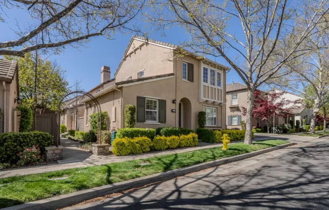 MLS: 225138315 Condo For Sale